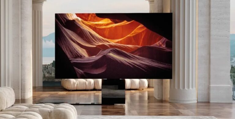 porsche-vypustila-televizor-za-17-millionov-griven-v-chem-ego-strannaja-osobennost-foto-3358346