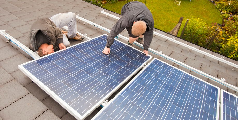 Солнечные панели на крыше солнечные станции для дома