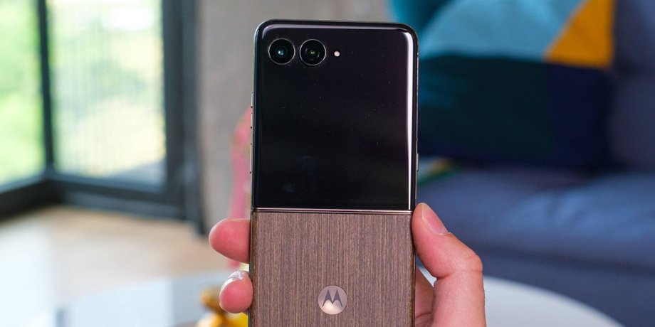 kakie-smartfony-rabotajut-dolshe-vseh-obzor-oneplus-pixel-motorola-foto-b40294f.jpg