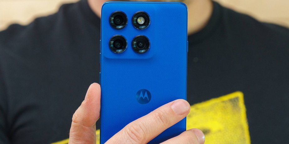 moshhnyj-smartfon-motorola-s-otlichnoj-cenoj-nazvan-proverennyj-variant-na-2026-god-357ef68.jpg