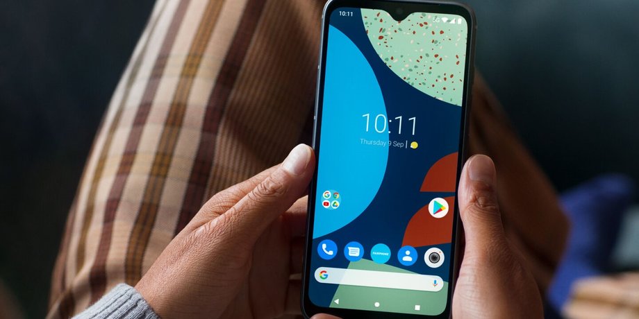smartfony-kotorye-mozhno-pochinit-i-polzovatsja-godami-fairphone-hmd-cmf-foto-218fe8f.jpg