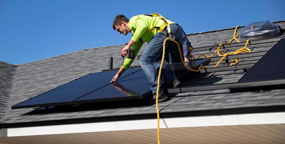 solnechnye-paneli-povyshajut-ceny-na-elektroenergiju-eksperty-skazali-kogo-eto-kasaetsja-62c7c23.jpg